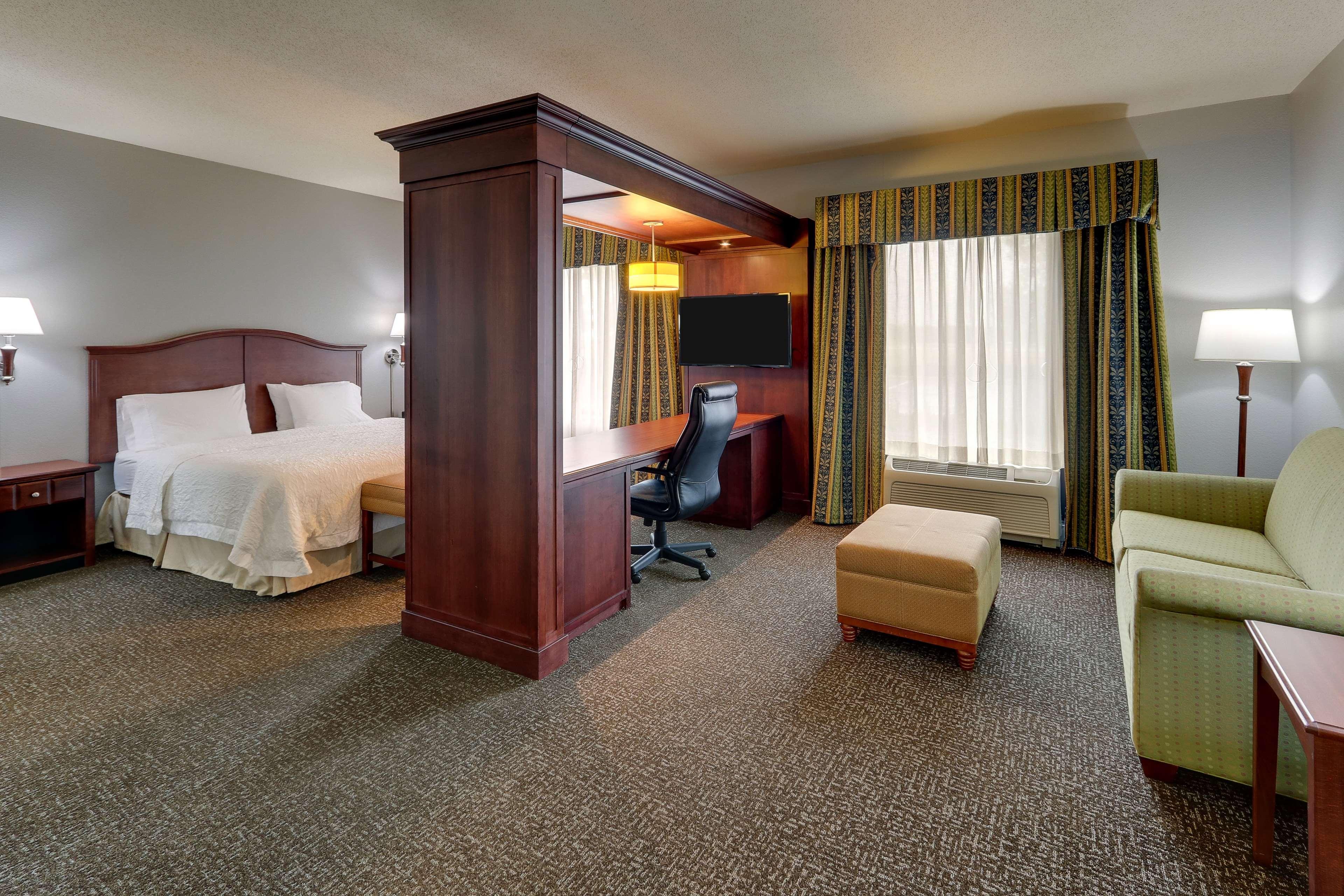 Hampton Inn & Suites Indianapolis-Airport Dış mekan fotoğraf
