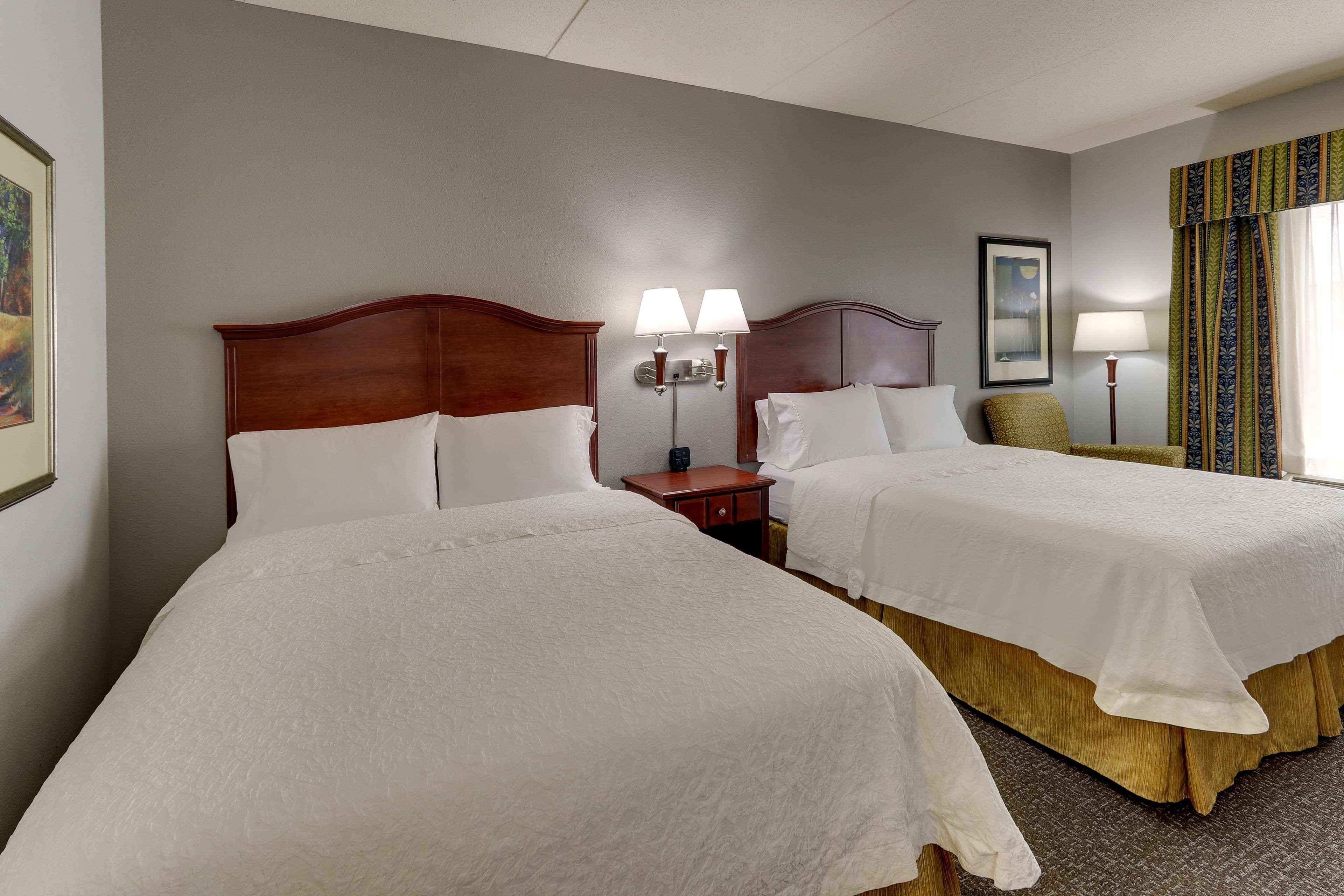 Hampton Inn & Suites Indianapolis-Airport Dış mekan fotoğraf