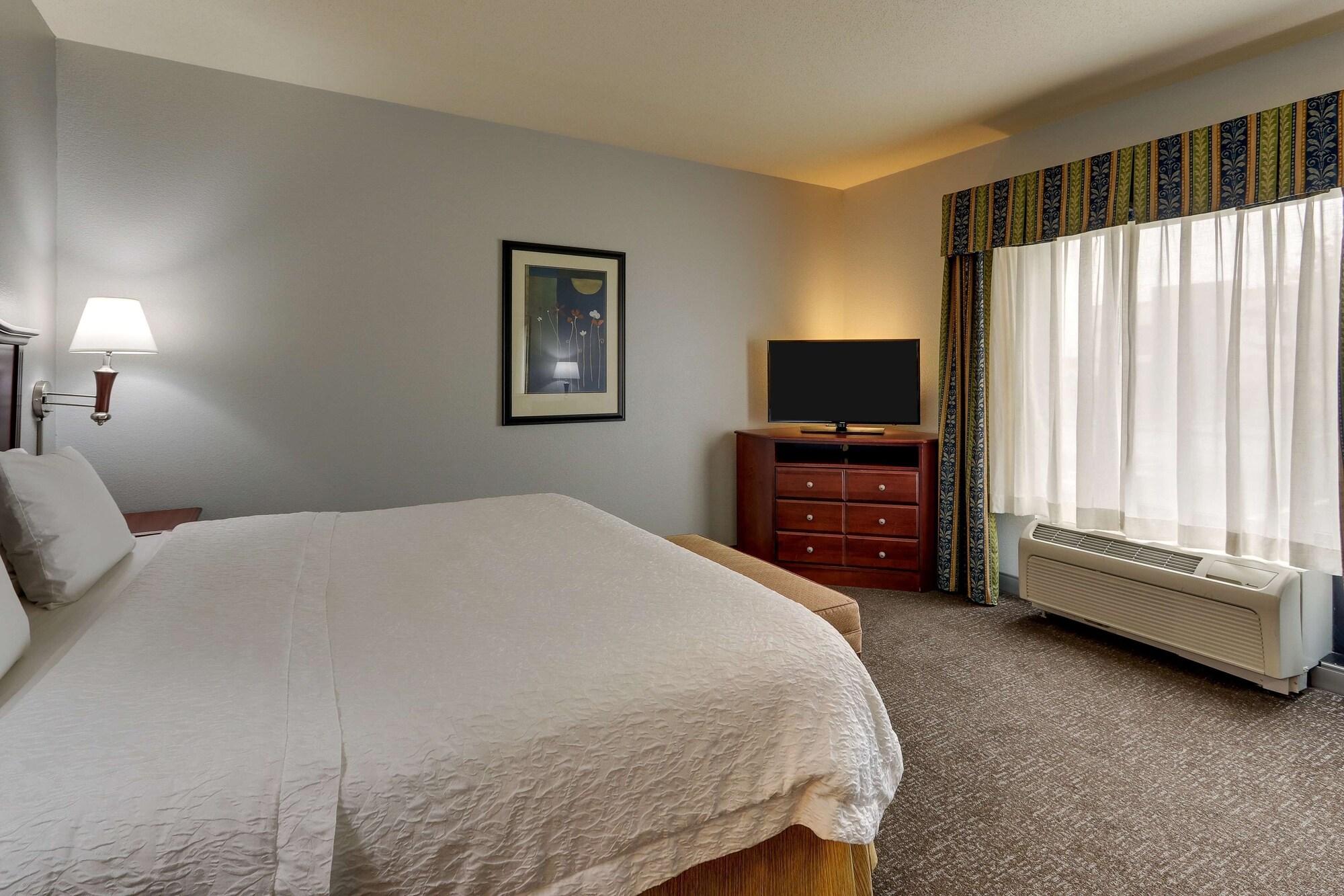 Hampton Inn & Suites Indianapolis-Airport Dış mekan fotoğraf