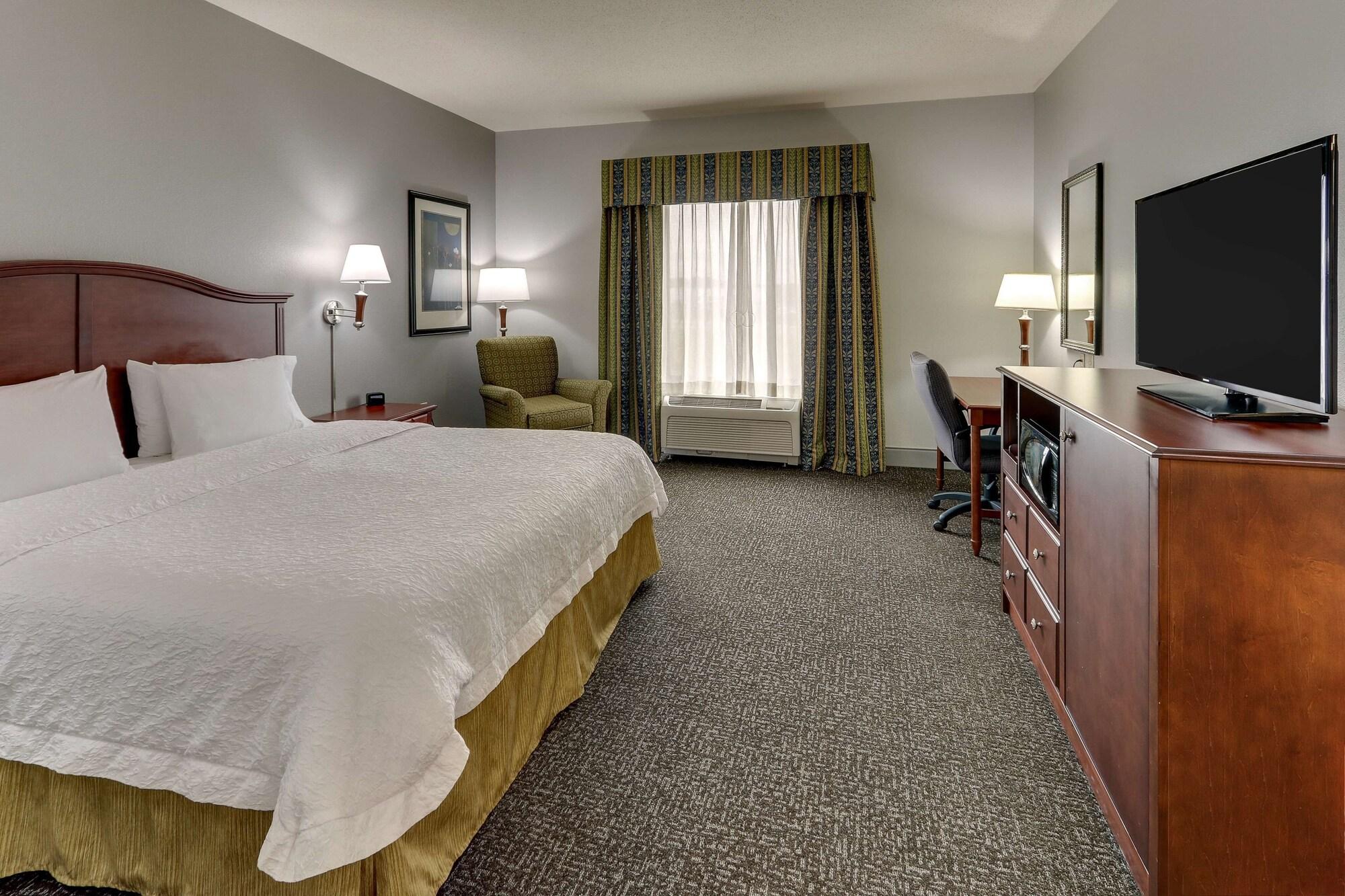 Hampton Inn & Suites Indianapolis-Airport Dış mekan fotoğraf