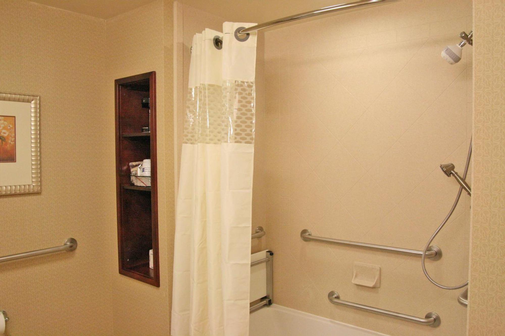 Hampton Inn & Suites Indianapolis-Airport Dış mekan fotoğraf