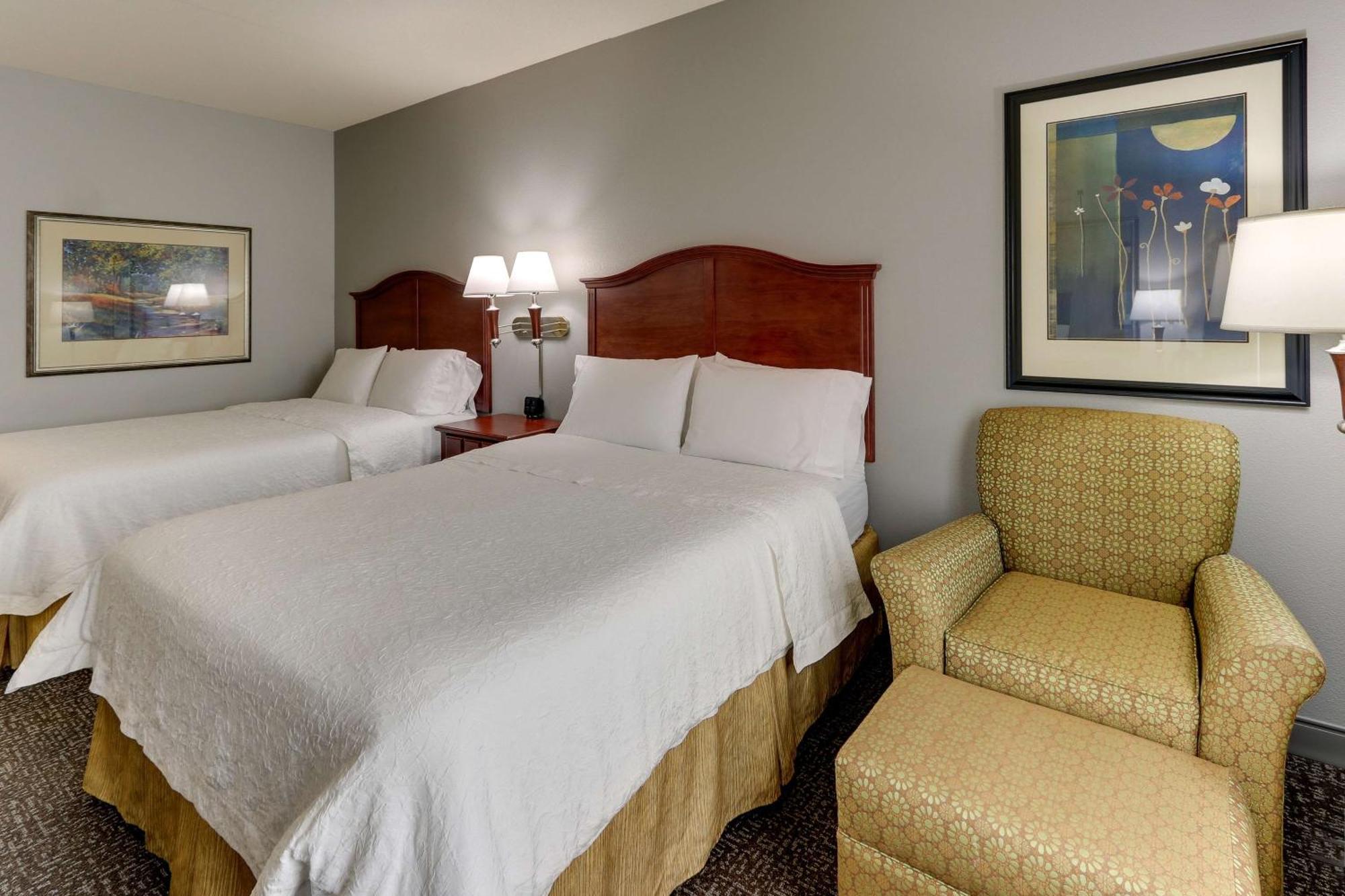 Hampton Inn & Suites Indianapolis-Airport Dış mekan fotoğraf