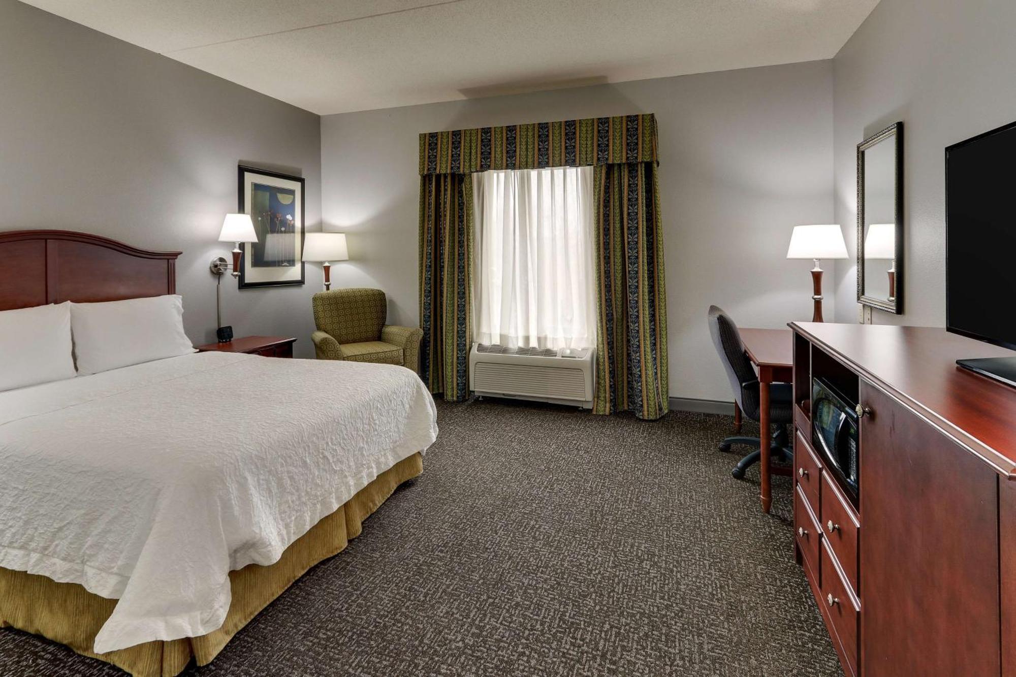 Hampton Inn & Suites Indianapolis-Airport Dış mekan fotoğraf